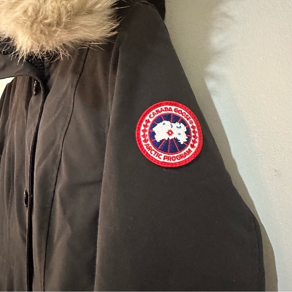 Canada Goose Rossclair Parka Heritage Women’s Sz Small Black Coat Fur Hood Trim - Picture 3 of 16